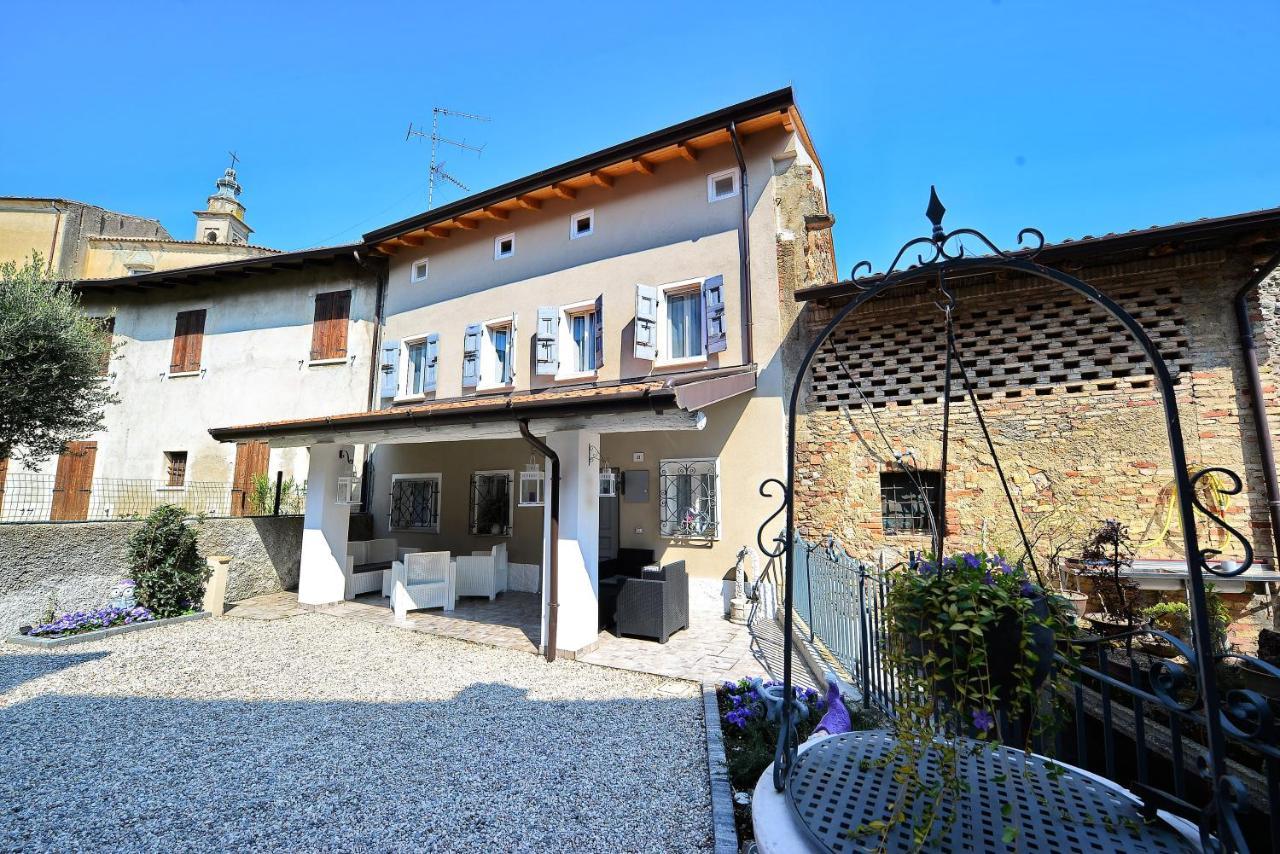Отель Residenza Al Castello Castellaro  Экстерьер фото