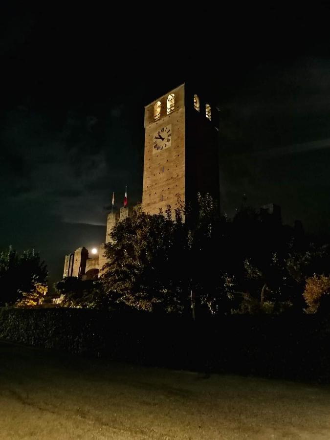 Отель Residenza Al Castello Castellaro  Экстерьер фото
